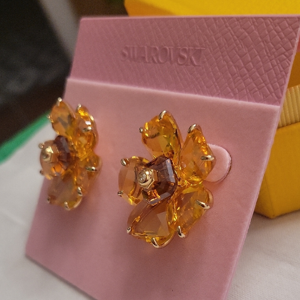 Swarovski Golden Amber Crystal Flower Stud Earrings Box Included - Picture 3 of 7